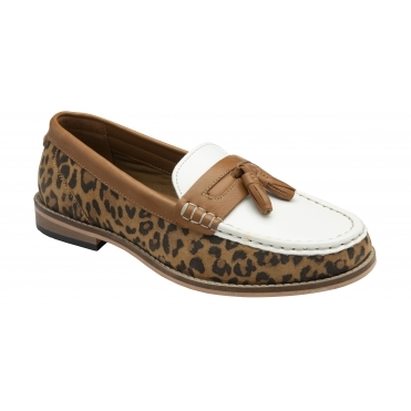 Ravel Women's Airton Loafers
