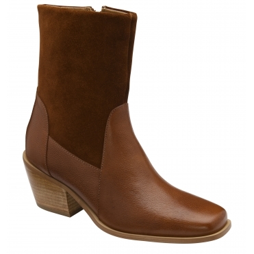 Ravel Women's Berton Ankle Boots