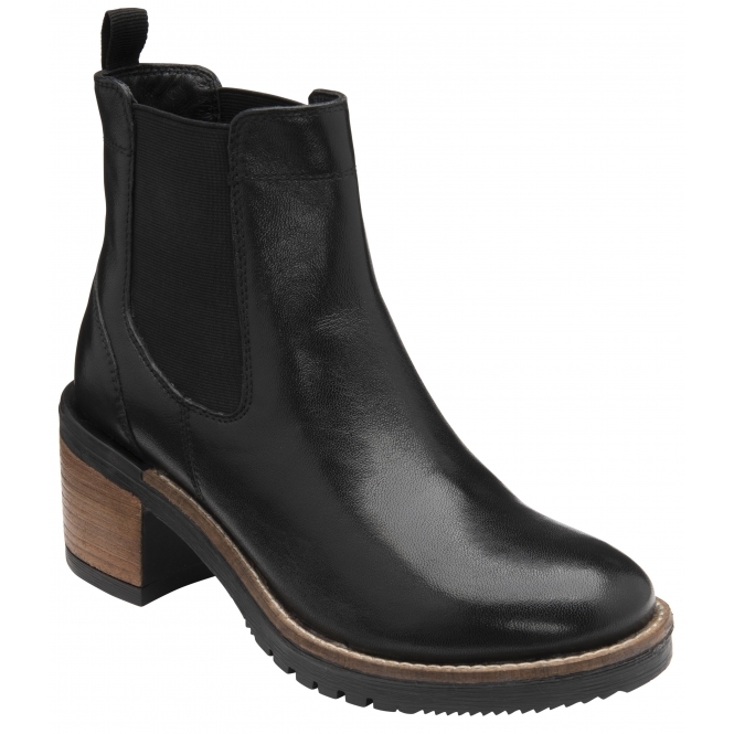 Ravel Women's Bray Pull-On Ankle Boots