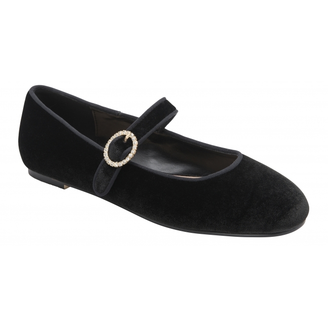 Ravel Women's Caxton Flat Shoes