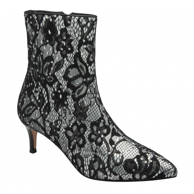 Ravel Women's Currans Ankle Boots