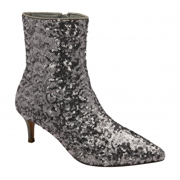Ravel Women's Currans Ankle Boots