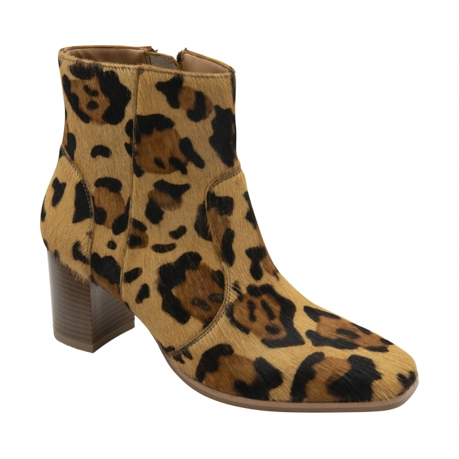 Ravel Women's Louth Ankle Boots