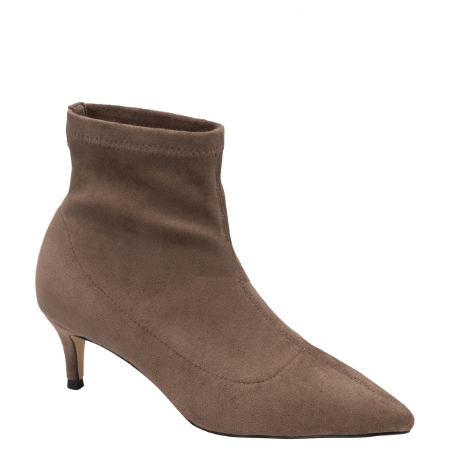 Ravel Women's Madruga Sock Boots