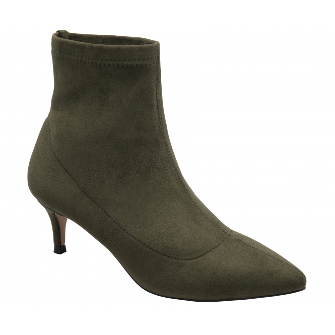 Ravel Women's Madruga Sock Boots
