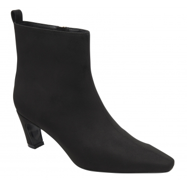 Ravel Women's Murbury Ankle Boots