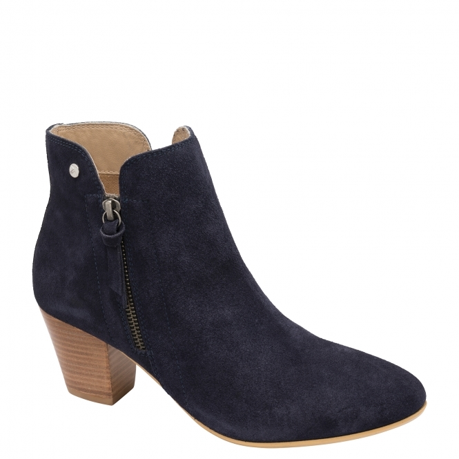 Ravel Women's Tulli Ankle Boots